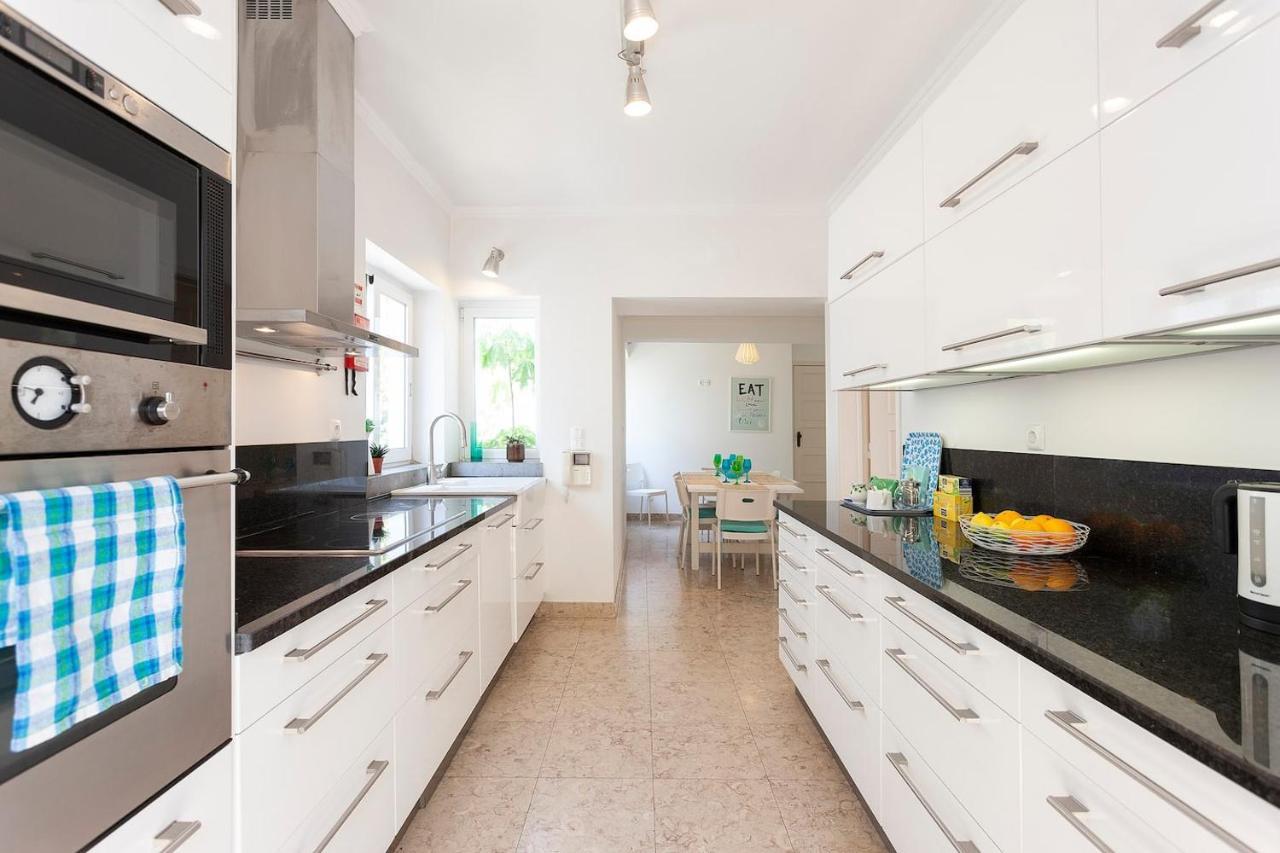 Lx Villa -10M To Downtown,14 Ppl,Heatable Pool And Lift Lisbon Exterior photo